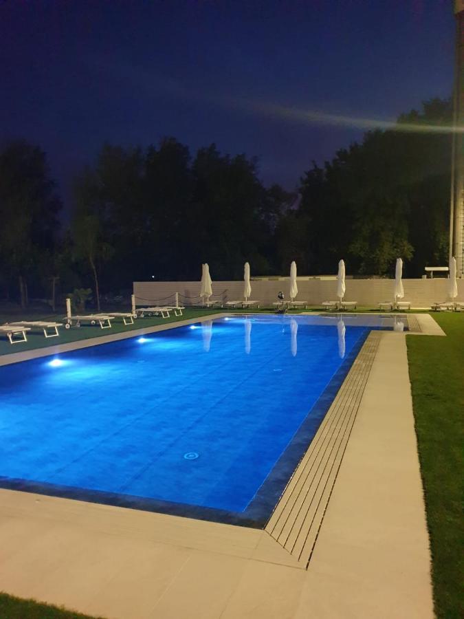 Marina Degli Estensi Floating Resort Llido Degli Estensi Dış mekan fotoğraf